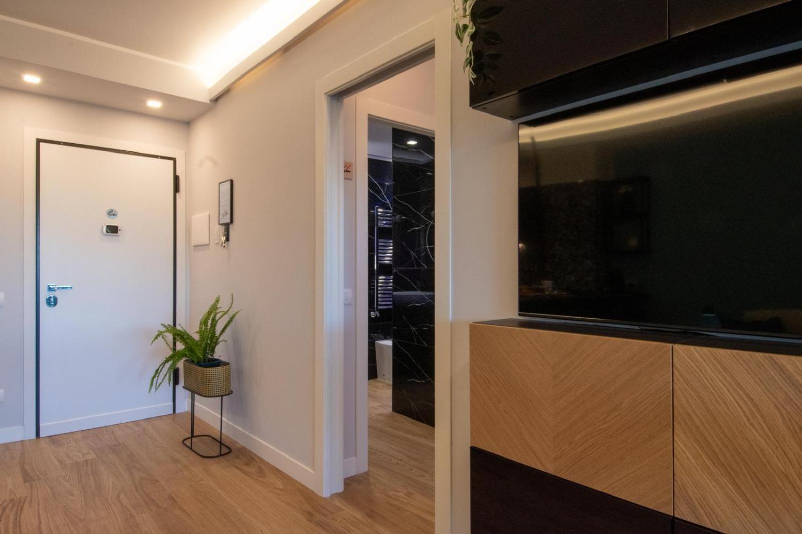 Holidays Homes Rome Golf Appartamenti Marco Simone Aeb Bagian luar foto