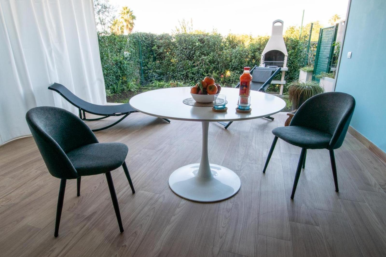 Holidays Homes Rome Golf Appartamenti Marco Simone Aeb Bagian luar foto