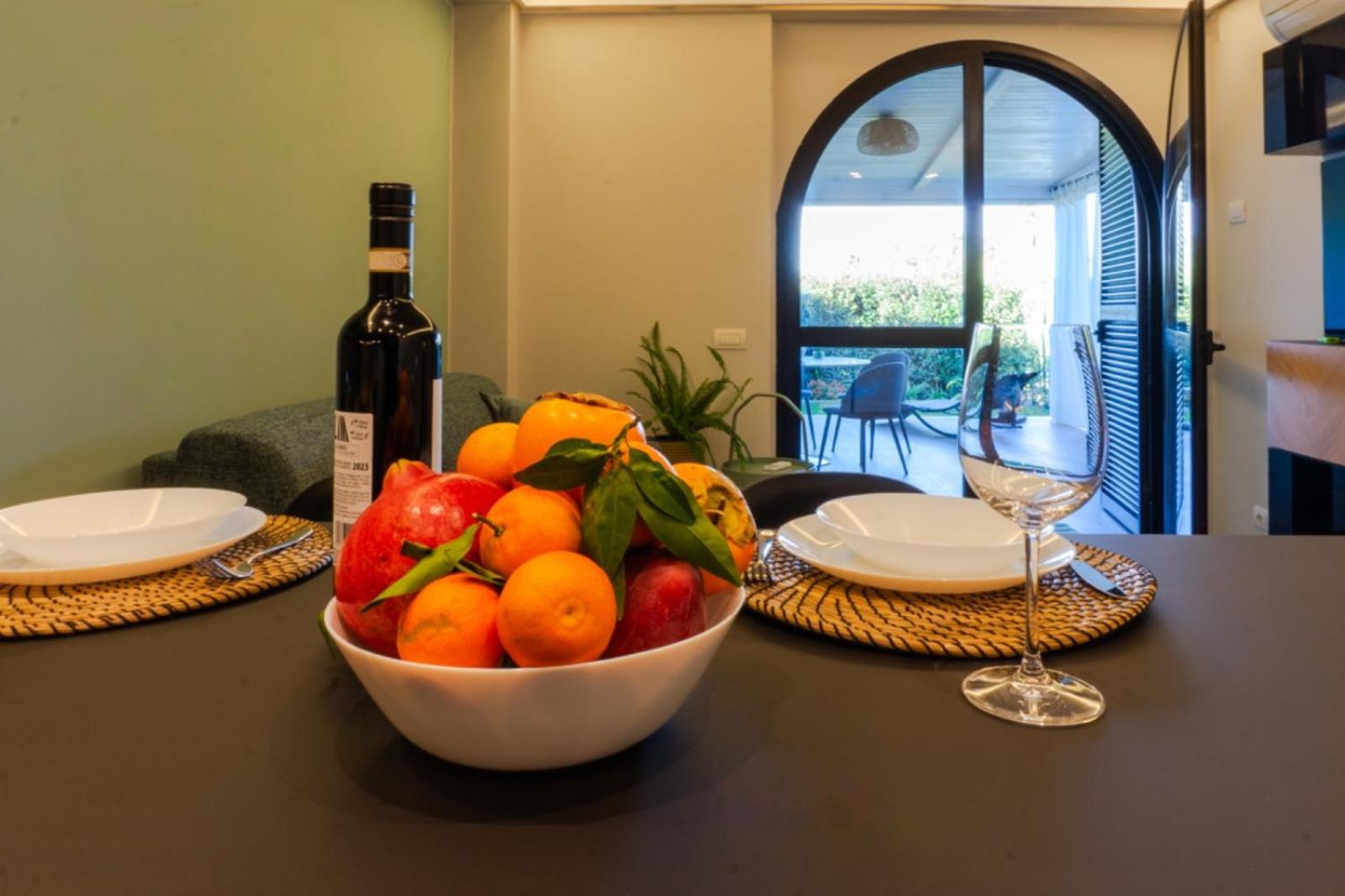 Holidays Homes Rome Golf Appartamenti Marco Simone Aeb Bagian luar foto